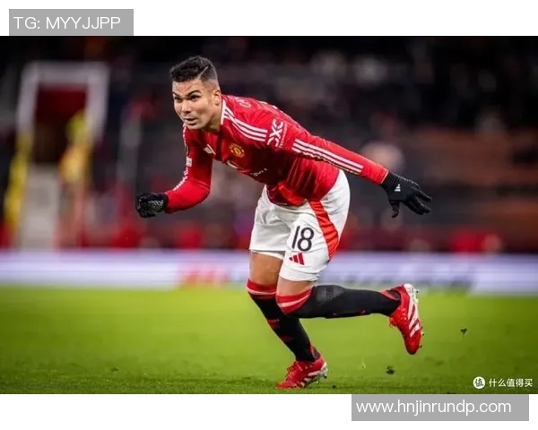 曼联17号足球明星的辉煌历程与未来展望解析